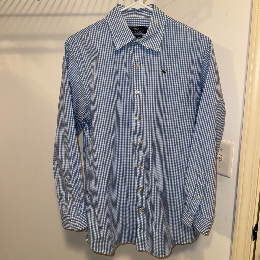Vineyard Vines Button Down Shirt